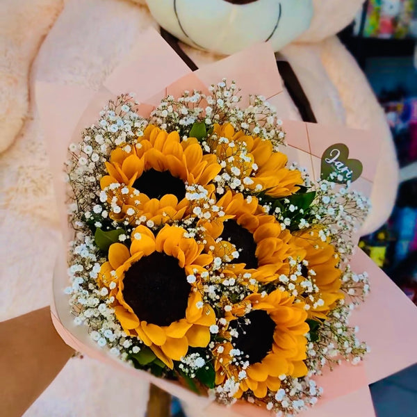 Ramo 6 Girasoles + Gipsófila