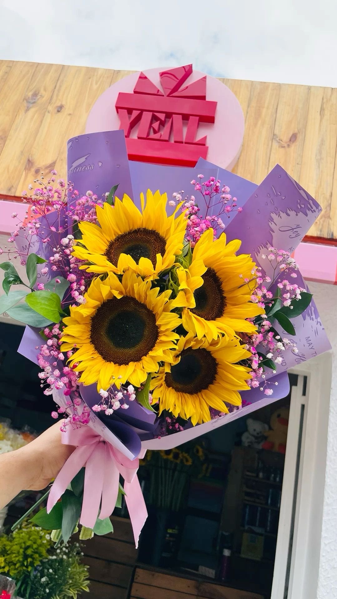 Ramo 4 Girasoles + Gipsus